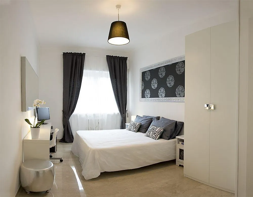 Rome&Suites Bed & Breakfast Rome